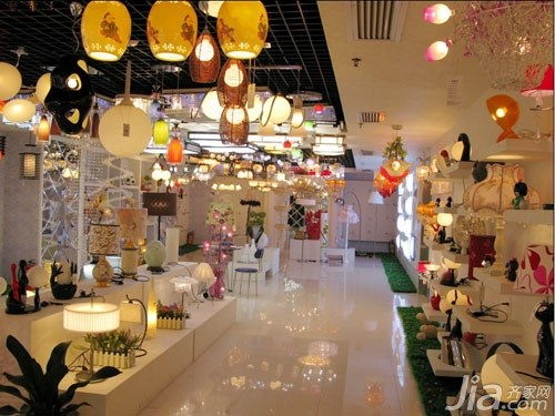 温州配电柜回收今日报价与日用杂品回收行情分析